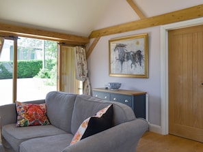 Living area | The Granary, West Hoathly