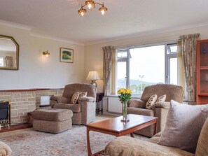 Living room | Cri’r Wylan, Fishguard