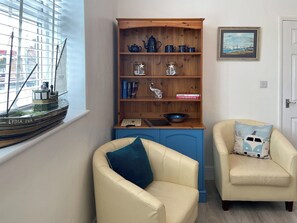 Dining Area | Smile &rsquo;n&rsquo; Wave, Gorleston-on-Sea
