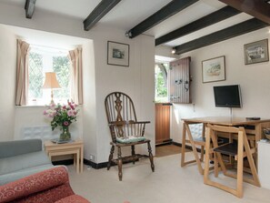 Characterful open plan living space | Cobbles, Salcombe