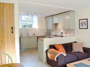 Open plan living/dining room/kitchen | Jackdaw Cottage, Ambleside