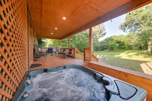 Private Deck | Hot Tub | Stairs Required