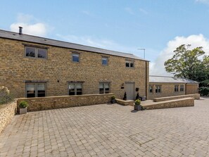 Exterior | The Stalls, Burford