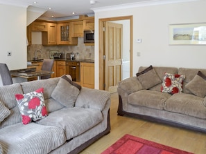 Open plan living/dining room/kitchen | Low Tide, Appletree Apartment 3, Beadnell
