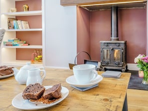 Living room | Penlon Cwrws, Henllan