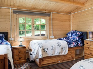 Open plan living space | Moonlight View - Hightimbers Holiday Lets, Newtown