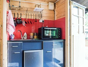 Open plan living space | Moonlight View - Hightimbers Holiday Lets, Newtown
