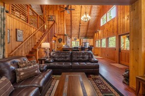 Welcome to our LODGE!
