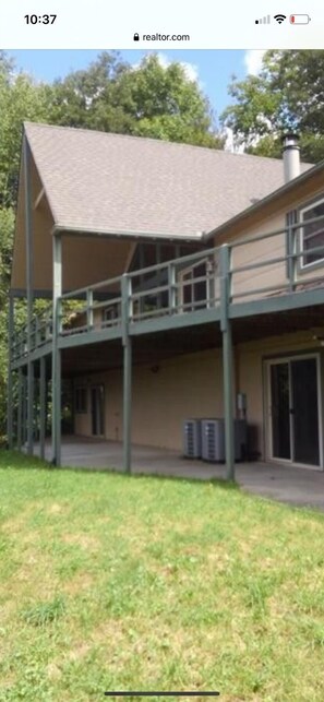 Exterior Look of the Trail Head Lodge--not the private downstairs entry
