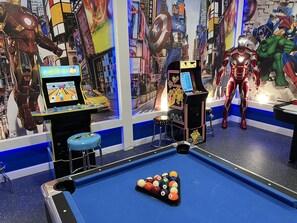 Play Video Arcade Games