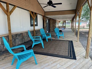 Side porch 
