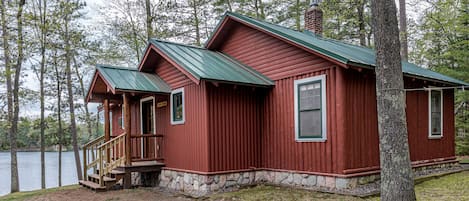 Home sweet Cabin (Cardinal)