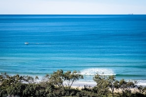 The beautiful Cottontree Beach.