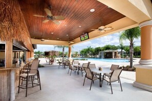 Tiki Bar & Restaurant
