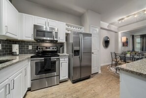 Fully Stocked Kitchen + Keurig and Condiments