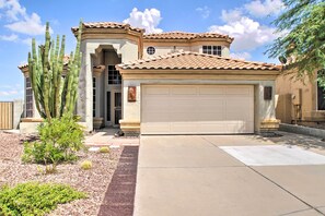 Front Entrance | Keyless Entry