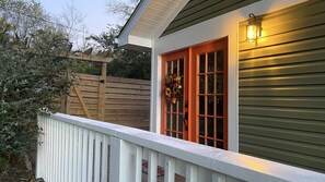 Even the entry is beautiful