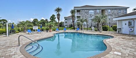 Myrtle Beach Vacation Rental | 2BR | 2BA | 1,000 Sq Ft | Step-Free Access