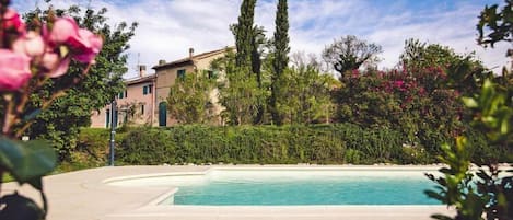 Piscine maison de vacances