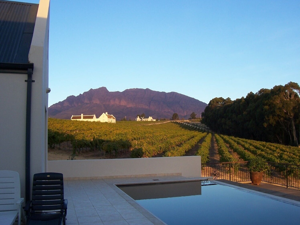 Deetlefs Wine Estate, Western Cape, South Africa