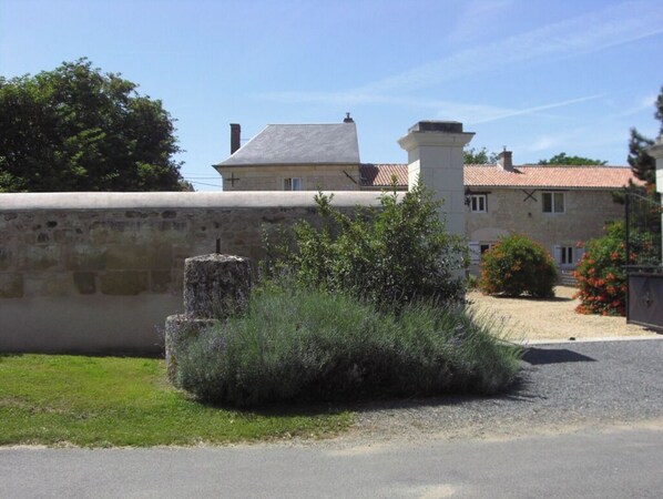 Entrance to property