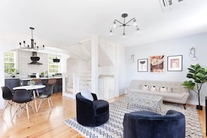 Enjoy an open, bright space with your group!