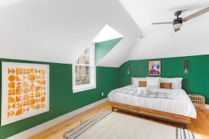King Bedroom #1