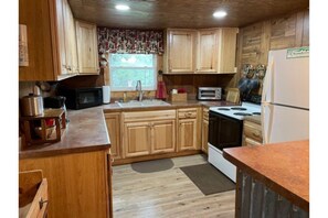 fully stocked kitchen
