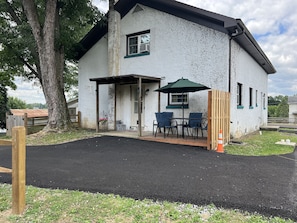 Guest entrance / kitchen door 