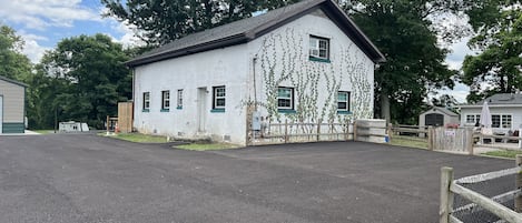 Driveway entrance 