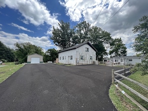 Driveway entrance 