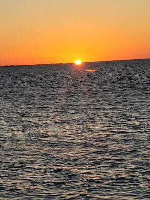 Beautiful picture out on the lake with the sunset