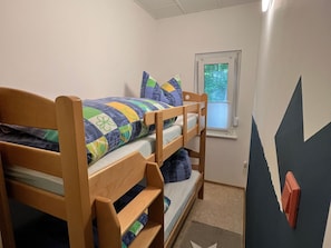 Kinderzimmer mit Etagenbett