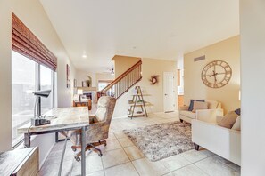 Sitting Room | 1st Floor | Free WiFi