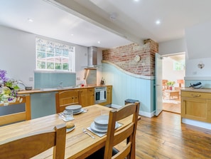 Kitchen/diner | The Hideaway @ The Den, Tunstall, near Sittingbourne