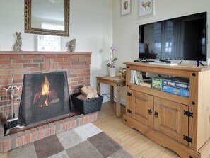 Living area | Curlew Cottage, Thorpe St Peter, near Skegness