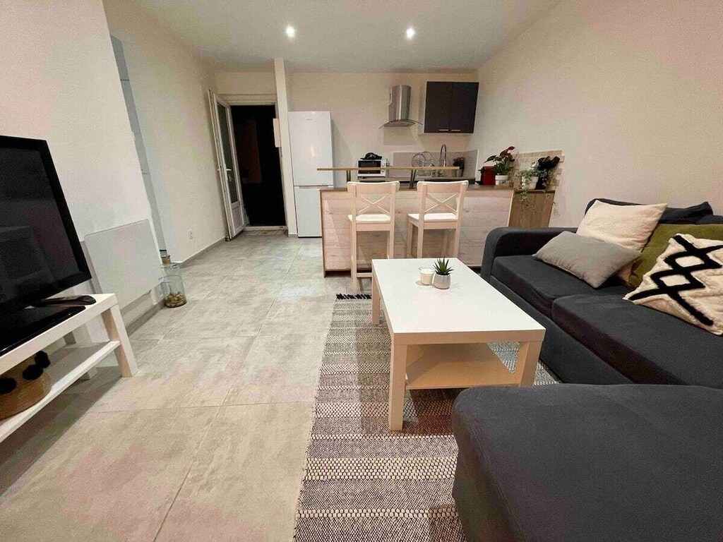 Superb Atypical 2 Bedroom Apartment Toulon