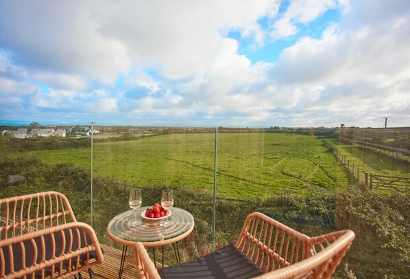 Welcome to Birch House, settled peacefully just outside the thriving village of St Agnes