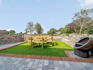 Garden | The Barnacle Goose - North Plain Farm, Bowness-on-Solway