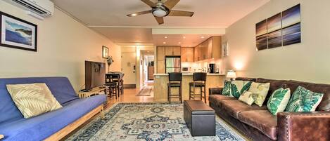 Lahaina Vacation Rental | 1BR | 1BA | 650 Sq Ft | Entry Stairs Required