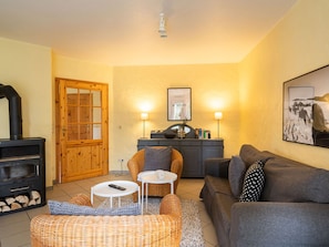 Ferienhof Homann Sauerland Landhof 3, behindertenfreundlich, 65qm, 2 Schlafzimmer, 1 Wohn-/ Schlafzimmer, max. 4 Personen