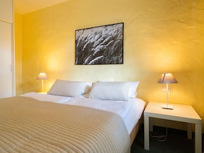 Ferienhof Homann Sauerland Landhof 3, behindertenfreundlich, 65qm, 2 Schlafzimmer, 1 Wohn-/ Schlafzimmer, max. 4 Personen
