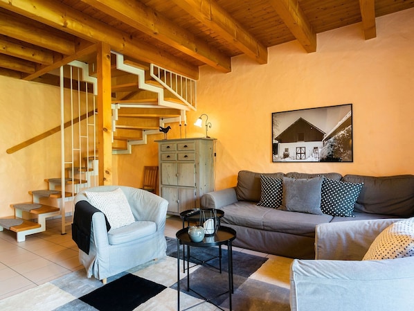 Ferienhof Homann Sauerland Landhof 1, 90qm, 3 Schlafzimmer, 1 Wohn-/ Schlafzimmer, max. 6 Personen