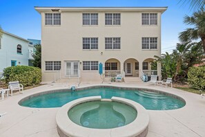 Hot tub and pool
