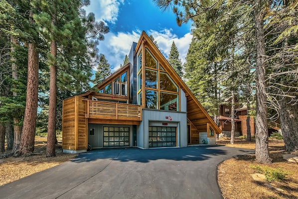 Tahoe Alpenglow Properties - Villa De Monte
