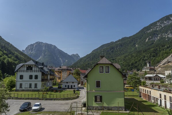 Esterni