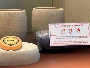 Bathroom amenities
