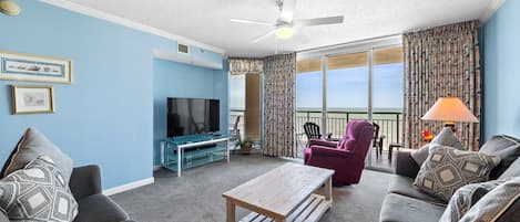 Oceanfront Living Room 