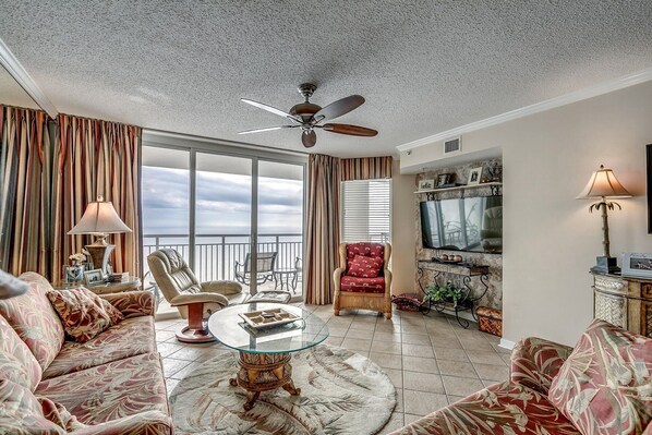 Oceanfront Living Room 