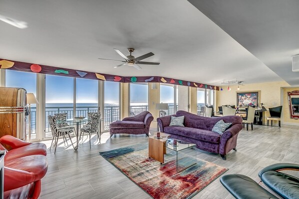 Oceanfront Living Room 